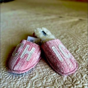 New Nine West Pink slippers